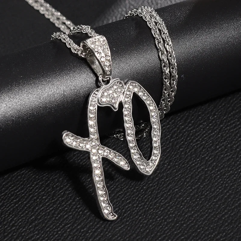 Exquisite Creative Bubble Letter Xo Inlaid White Zircon Pendant Necklace Men\\'s Fashion Casual Party Jewelry Holiday Gifts
